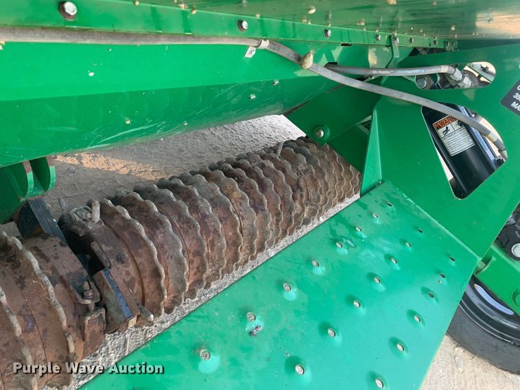 image for item DM1753 2017 Great Plains NTS2509 no-till seeder