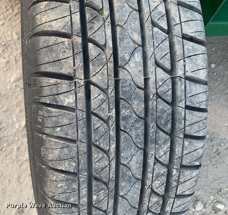 image for item DM1753 2017 Great Plains NTS2509 no-till seeder