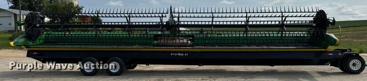 image for item DQ6718 2021 John Deere HD40R hinged draper head