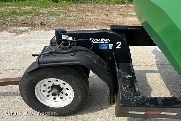 image for item DQ6718 2021 John Deere HD40R hinged draper head