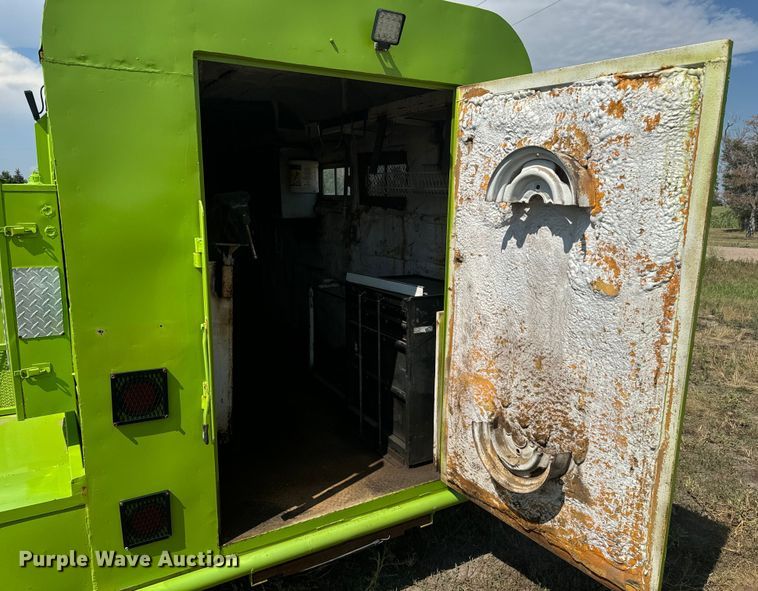 image for item DQ6931 1975 Shop built enclosed cargo trailer