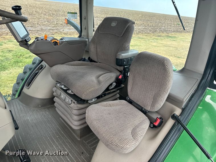 image for item DQ6953 2015 John Deere 8320R MFWD tractor