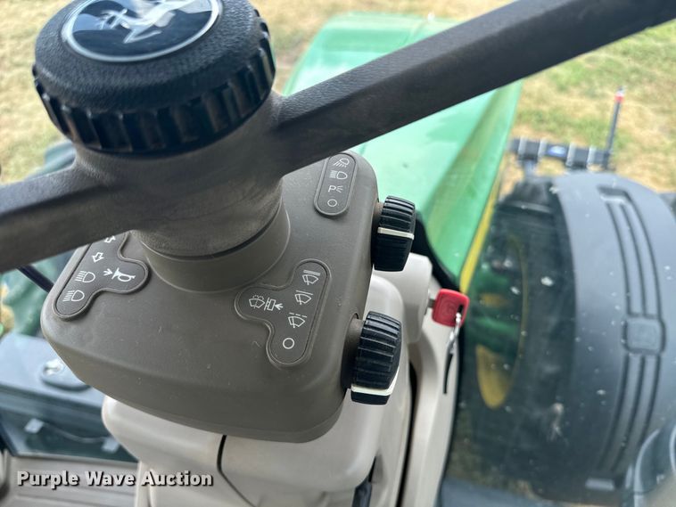 image for item DQ6953 2015 John Deere 8320R MFWD tractor