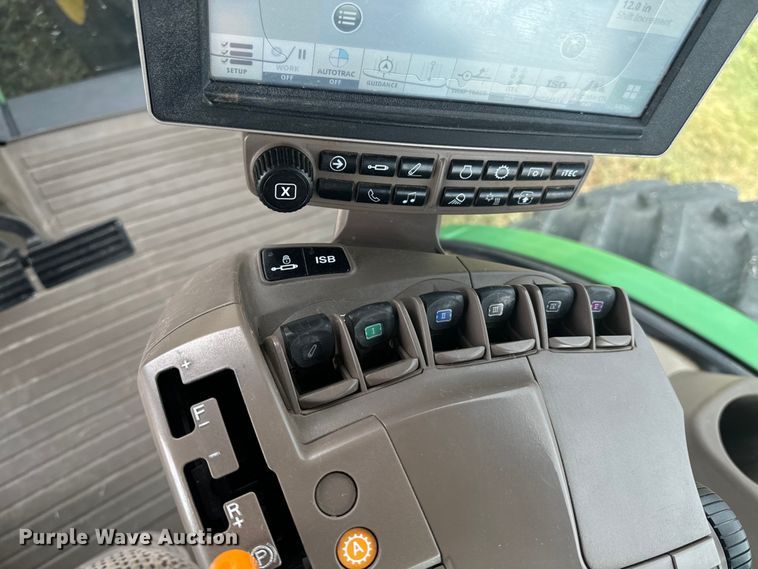 image for item DQ6953 2015 John Deere 8320R MFWD tractor