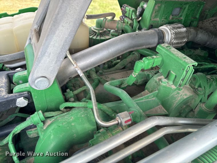 image for item DQ6953 2015 John Deere 8320R MFWD tractor