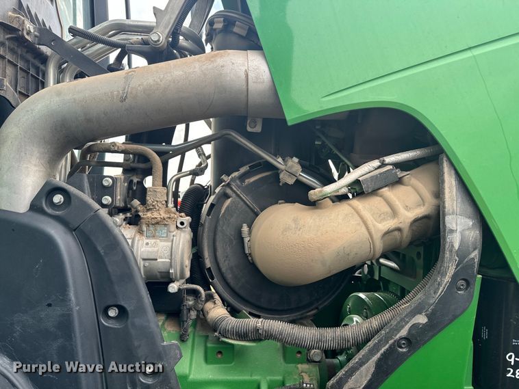 image for item DQ6953 2015 John Deere 8320R MFWD tractor