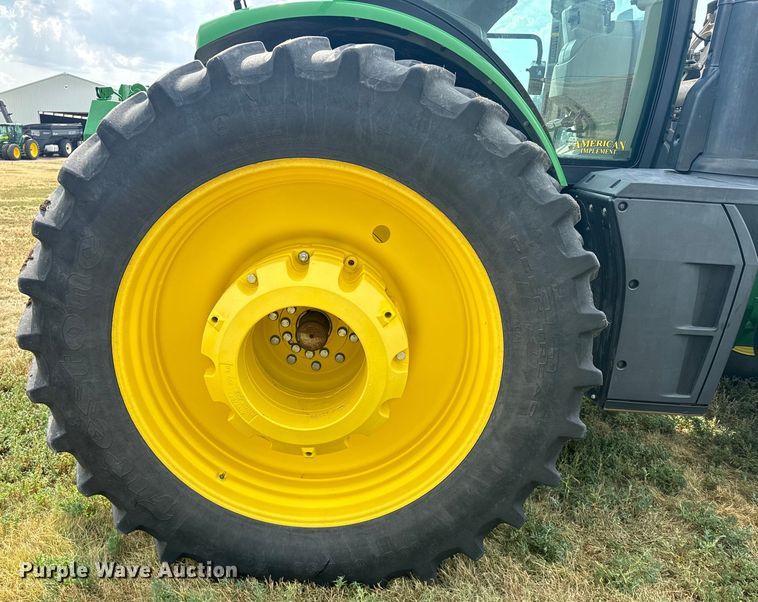 image for item DQ6953 2015 John Deere 8320R MFWD tractor