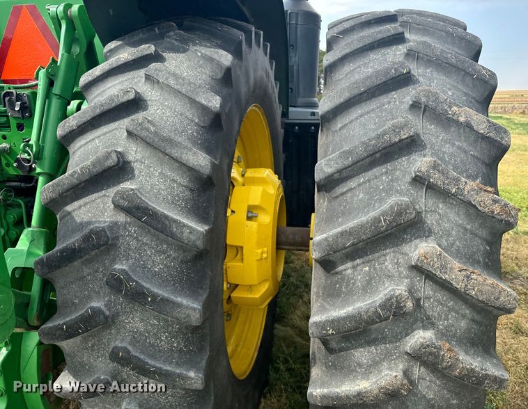 image for item DQ6953 2015 John Deere 8320R MFWD tractor