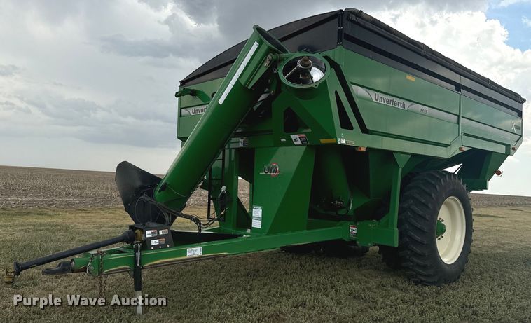 image for item DQ6954 Unverferth 1115 grain cart