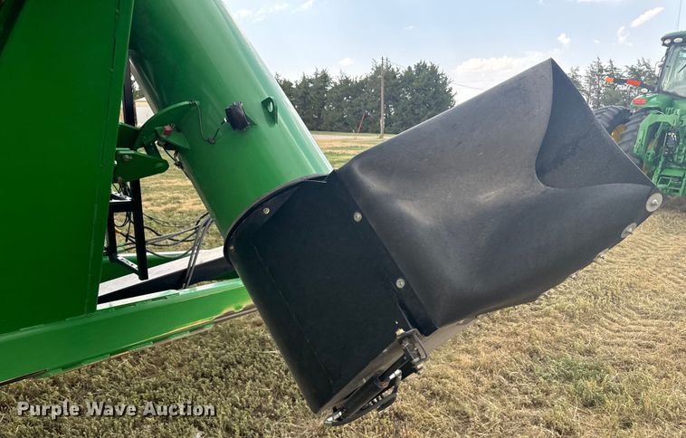 image for item DQ6954 Unverferth 1115 grain cart