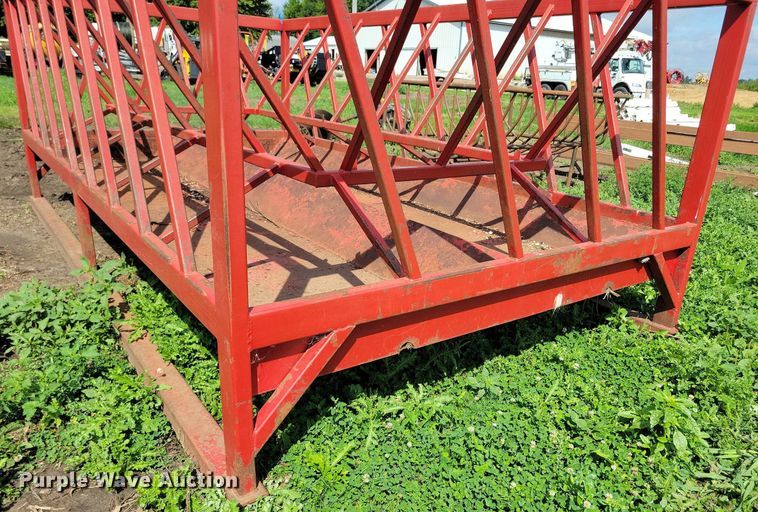 image for item DR4434 (3) hay bale feeders