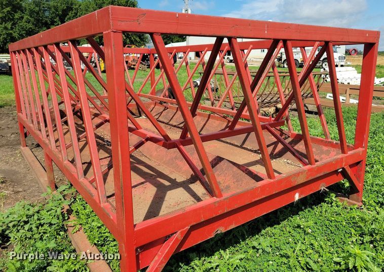 image for item DR4434 (3) hay bale feeders