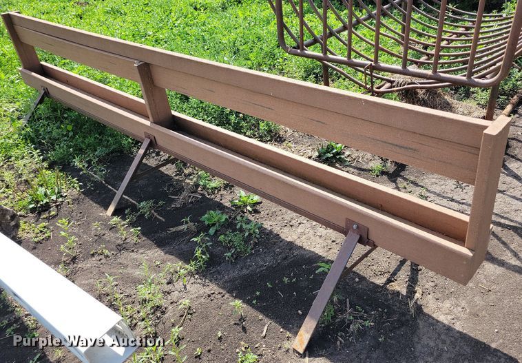 image for item DR4434 (3) hay bale feeders