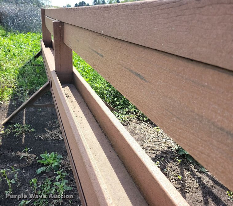 image for item DR4434 (3) hay bale feeders