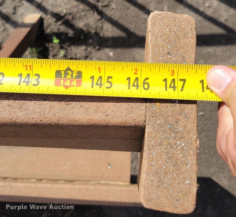 image for item DR4434 (3) hay bale feeders