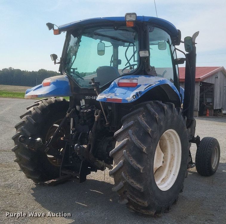 image for item DR4959 2009 New Holland  T6020 tractor