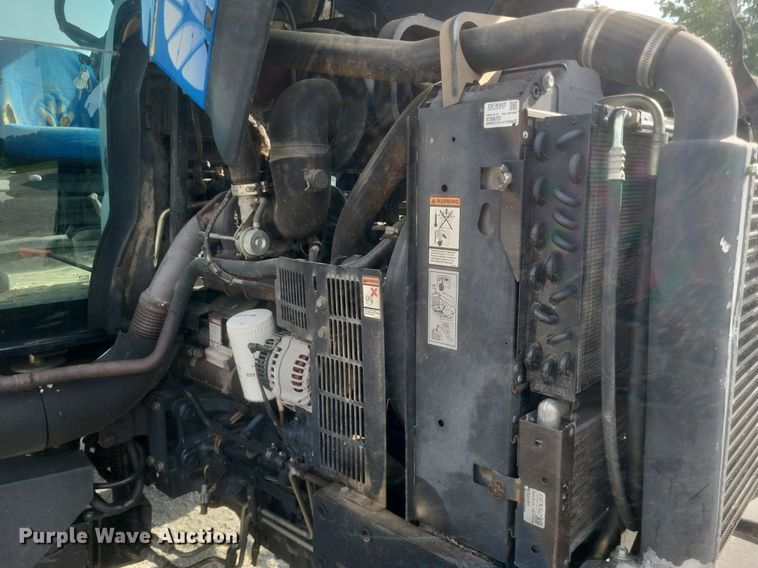 image for item DR4959 2009 New Holland  T6020 tractor