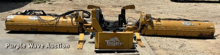 image for item DS2500 Tiger TGFR batwing flail mower