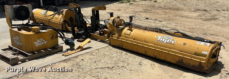 image for item DS2500 Tiger TGFR batwing flail mower