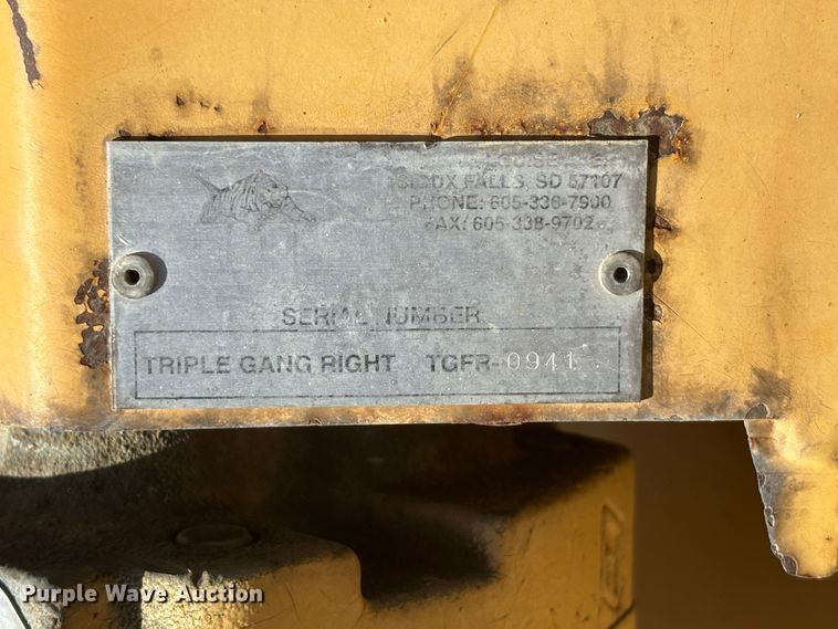 image for item DS2500 Tiger TGFR batwing flail mower