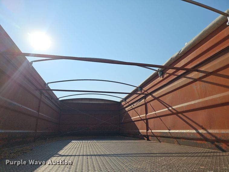 image for item DS4662 1974 Dodge D600 grain truck