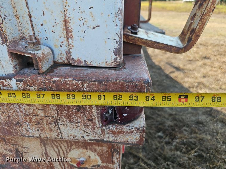 image for item DS4662 1974 Dodge D600 grain truck