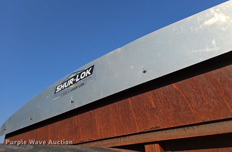 image for item DS4662 1974 Dodge D600 grain truck