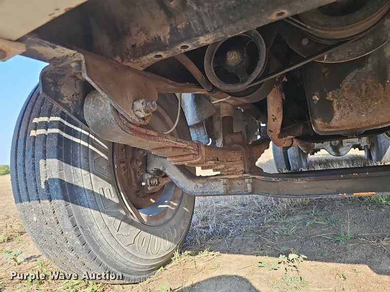 image for item DS4662 1974 Dodge D600 grain truck