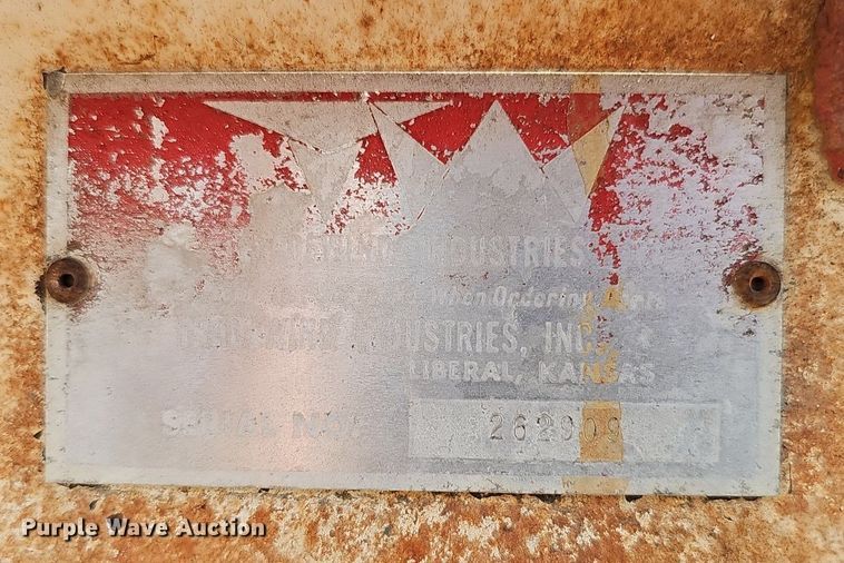 image for item DS4662 1974 Dodge D600 grain truck