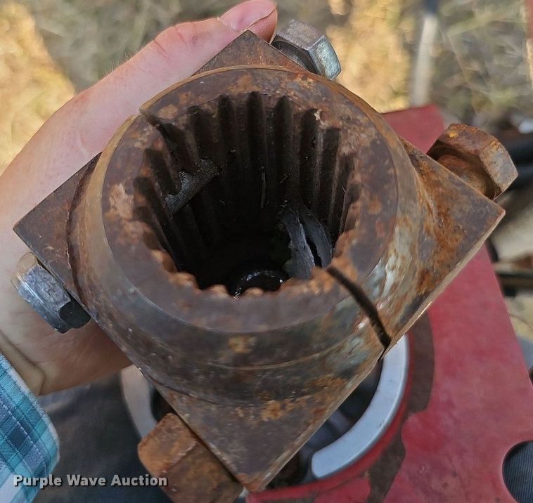 image for item DS4664 Case IH 955 Cyclone Air planter