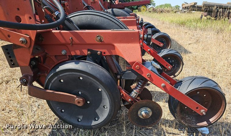 image for item DS4664 Case IH 955 Cyclone Air planter