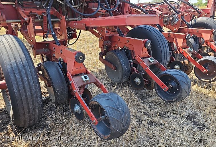 image for item DS4664 Case IH 955 Cyclone Air planter