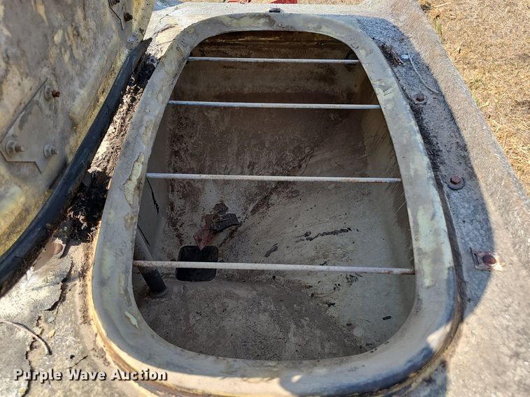 image for item DS4664 Case IH 955 Cyclone Air planter