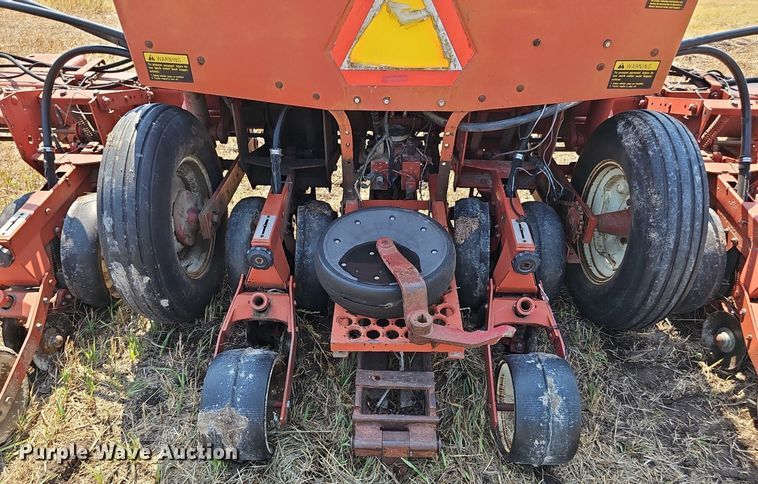 image for item DS4664 Case IH 955 Cyclone Air planter