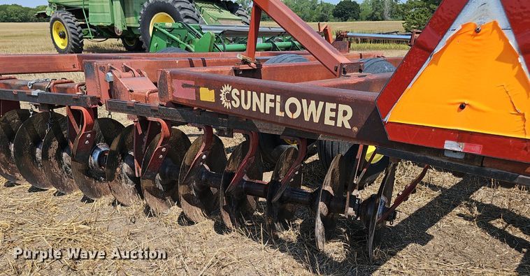 image for item DS4665 Sunflower 1230-24 double off-set disk