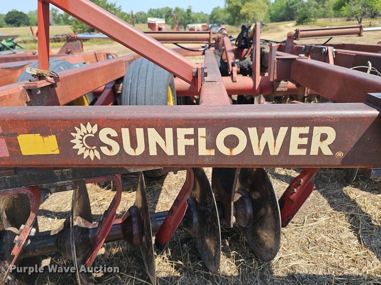 image for item DS4665 Sunflower 1230-24 double off-set disk