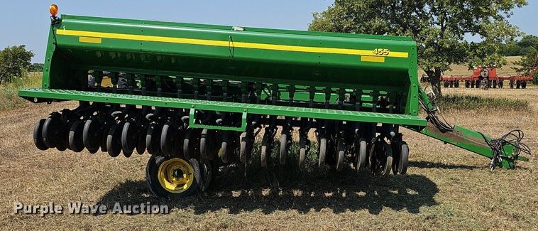 image for item DS4666 John Deere 455 grain drill