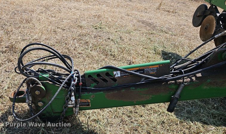 image for item DS4666 John Deere 455 grain drill