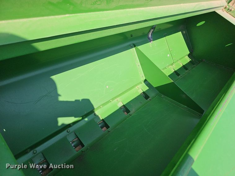 image for item DS4666 John Deere 455 grain drill