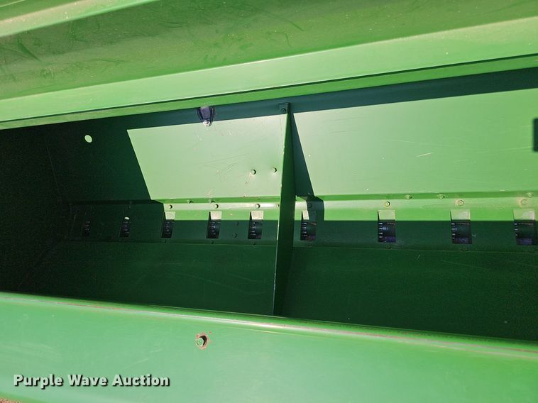image for item DS4666 John Deere 455 grain drill