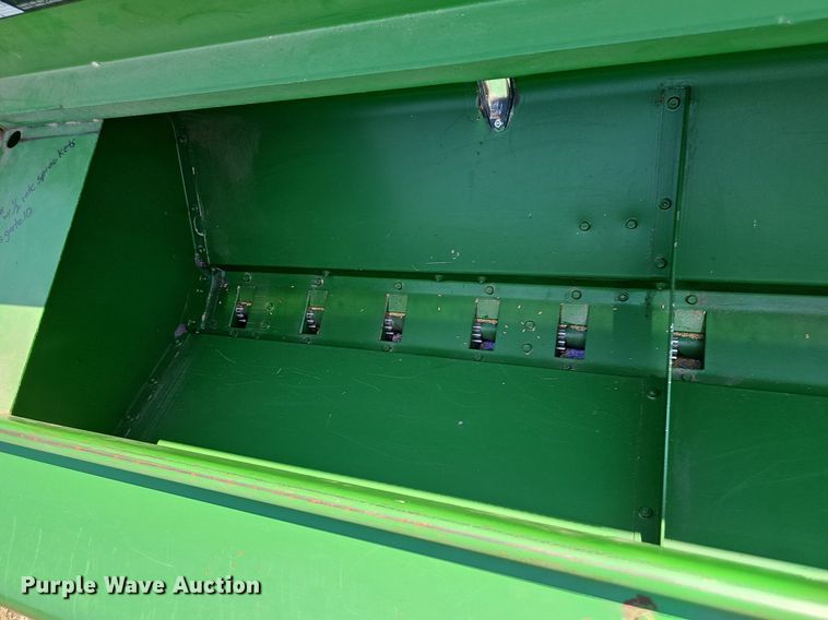 image for item DS4666 John Deere 455 grain drill