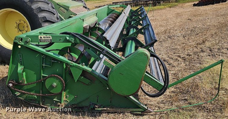 image for item DS4667 1987 John Deere 7720 Titan II combine