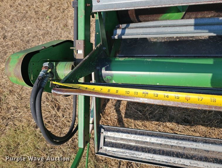 image for item DS4667 1987 John Deere 7720 Titan II combine