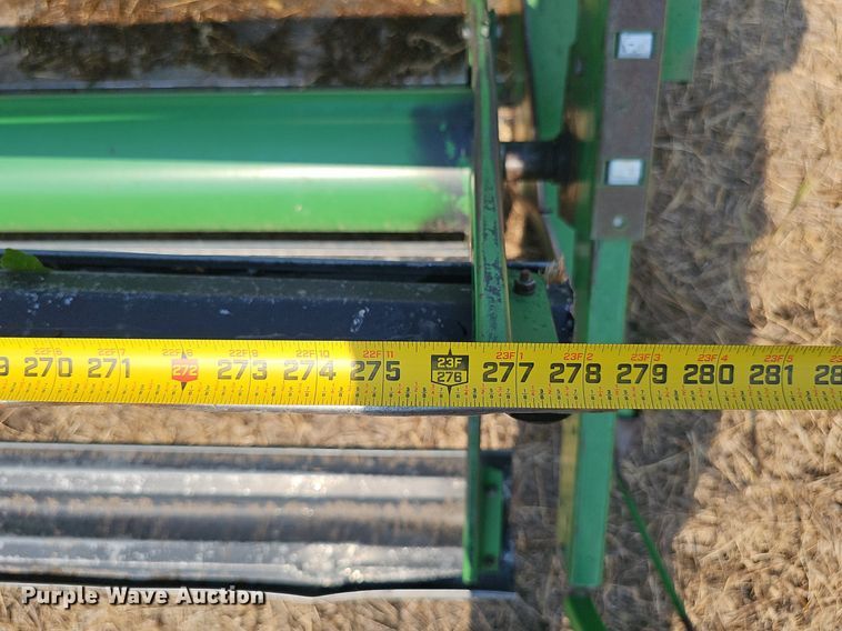 image for item DS4667 1987 John Deere 7720 Titan II combine