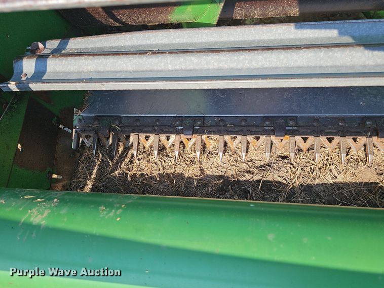 image for item DS4667 1987 John Deere 7720 Titan II combine