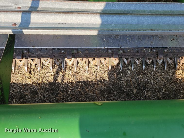 image for item DS4667 1987 John Deere 7720 Titan II combine