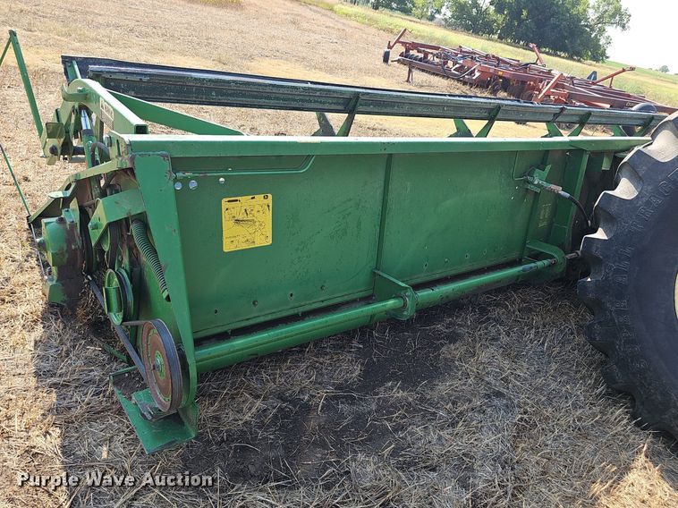 image for item DS4667 1987 John Deere 7720 Titan II combine