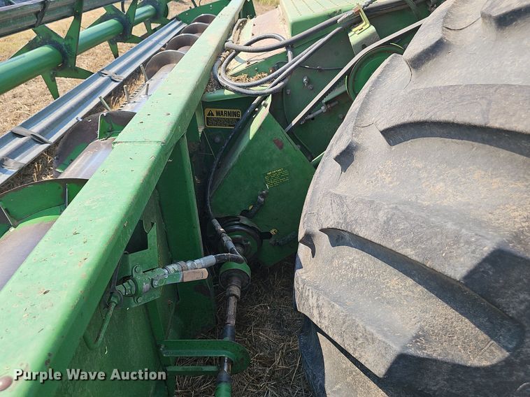 image for item DS4667 1987 John Deere 7720 Titan II combine