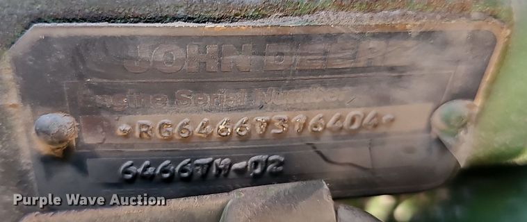 image for item DS4667 1987 John Deere 7720 Titan II combine