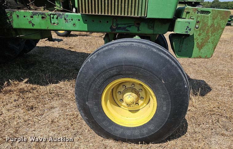 image for item DS4668 1980 John Deere 4640 tractor